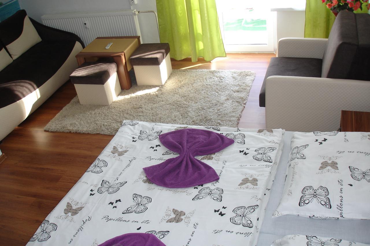 Hotel Gula Batizfalva Kültér fotó